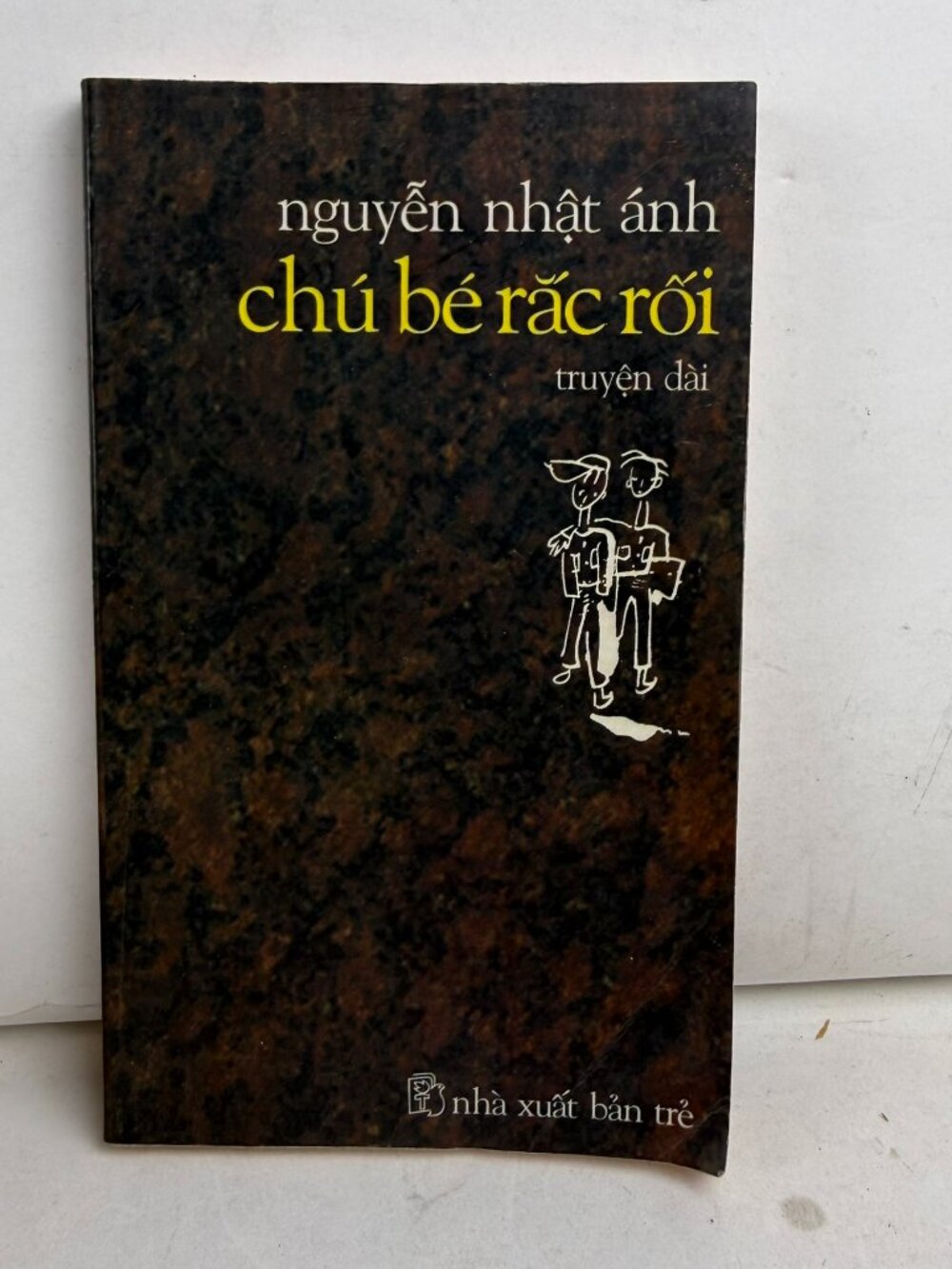 Chu Be Rac Roi by Nguyen Nhat Anh Vietnamese Novel Nha Xuat Ban Tre Paperback